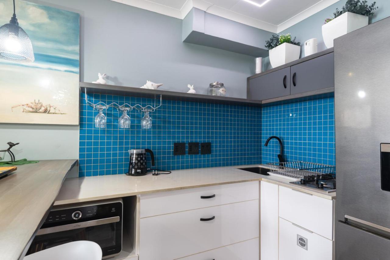 Sea Front Designer Apartment バリート エクステリア 写真