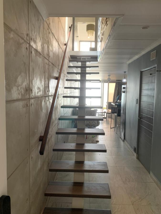 Sea Front Designer Apartment バリート エクステリア 写真